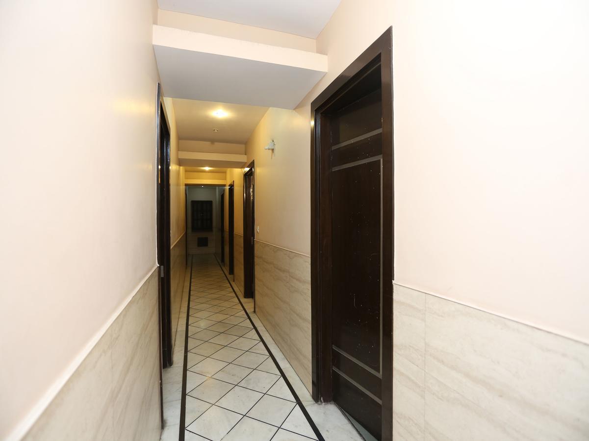 Oyo 13541 Otani Hotel Delhi  Eksteriør bilde