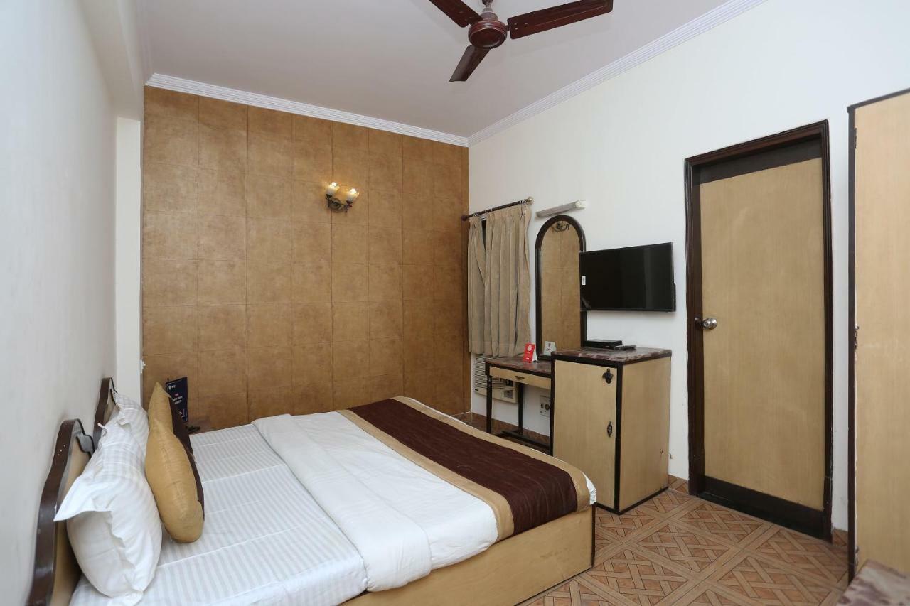 Oyo 13541 Otani Hotel Delhi  Eksteriør bilde